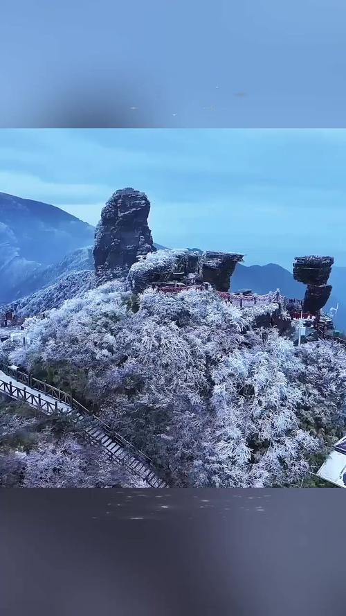 误入仙境，雪后的梵净山如诗如画！原创视频 雪景美如画