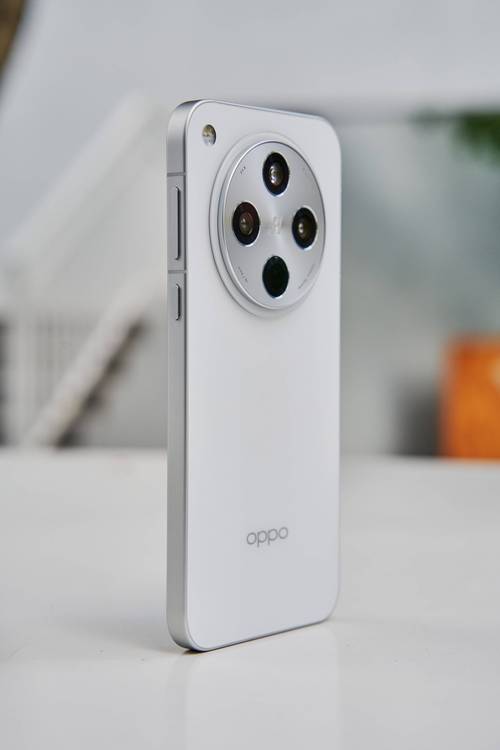 FindX8S到底咋样？AI实体键有多爽？oppofindx8 oppofindx8s