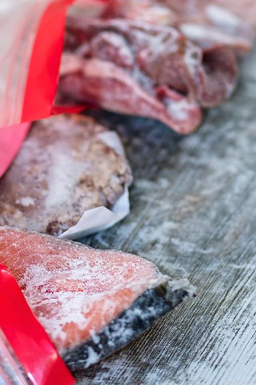 为何不能用冰箱“冻肉”维修师傅实话：看似延长保鲜实则隐患大