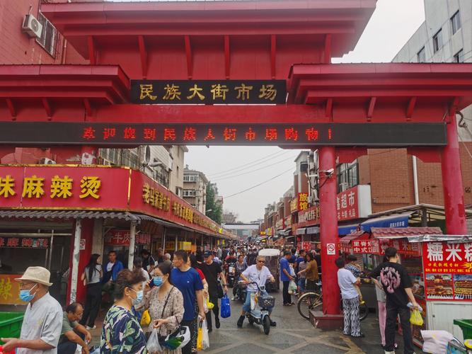 顺义五里仓春日市集烟火气正浓！