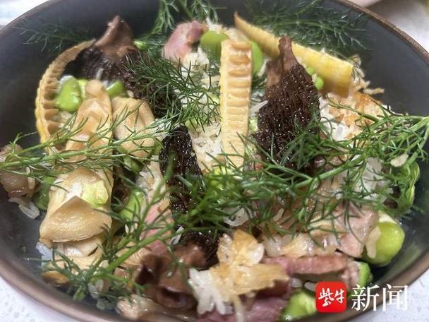 小丽逛菜场|一碗“冬去春来饭”用清空咸货库存的方式拥抱春天