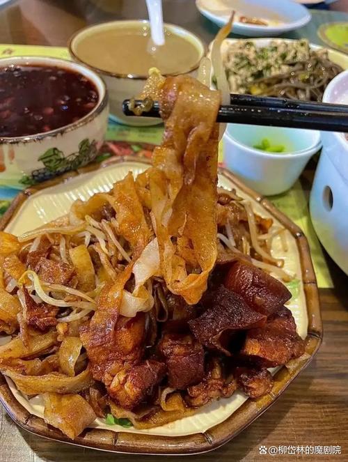 河南菜为何不敌川菜湘菜？看完这十大名菜，谁还敢说不中！