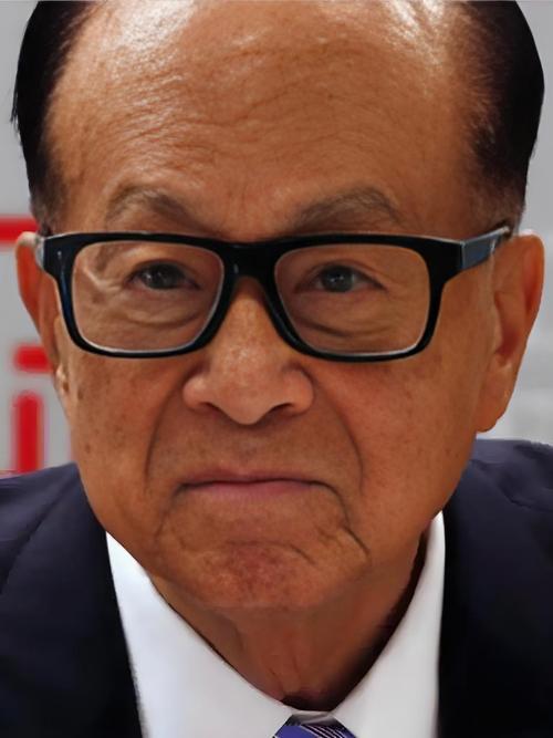4月3日美国贝莱德财团今天发布新公告，李嘉诚就自作自受吧