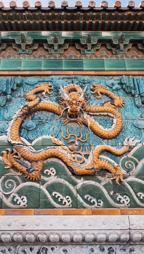 大同九龙壁，比故宫里面的还大，有何特殊含义？历史古迹